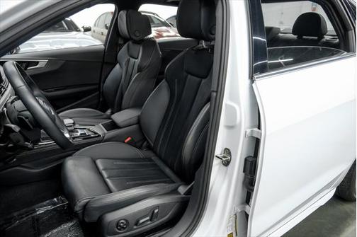 2024 Audi A4 45 S line Premium Plus