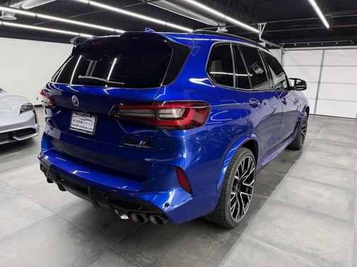 2022 BMW X5 M Base