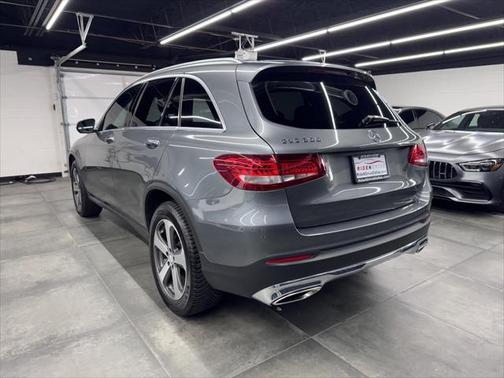 2016 Mercedes-Benz GLC 300 Base