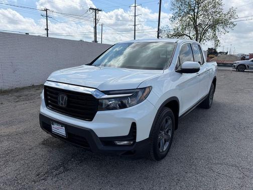 Platinum White Pearl 2022 Honda Ridgeline RTL-E