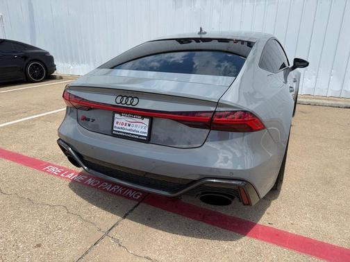 Black 2021 Audi RS 7 4.0T