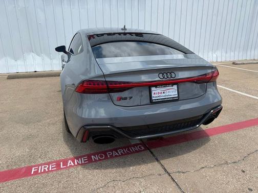 Black 2021 Audi RS 7 4.0T