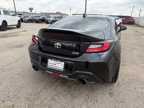 2023 Toyota GR86 Base