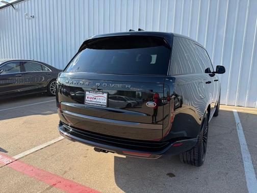 Santorini Black Metallic 2023 Land Rover Range Rover First Edition