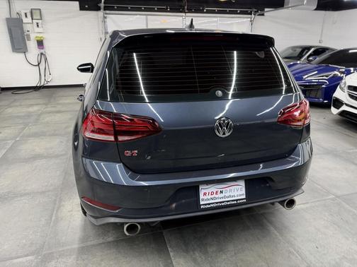 2019 Volkswagen Golf GTI 2.0T S 4-Door