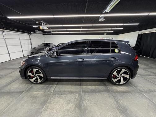 2019 Volkswagen Golf GTI 2.0T S 4-Door