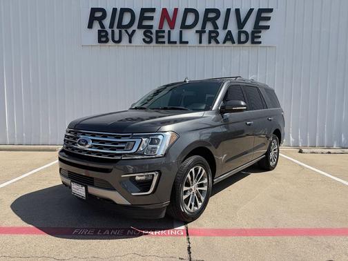 Magnetic 2018 Ford Expedition Limited