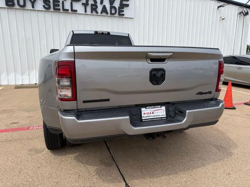 Billet Silver Metallic Clearcoat 2021 RAM 3500 Lone Star Crew Cab 4x4 8' Box