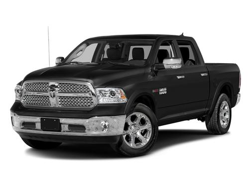 Brilliant Black Crystal Pearlcoat 2016 RAM 1500 Laramie
