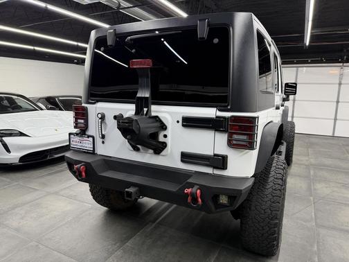 2018 Jeep Wrangler JK Unlimited Sahara