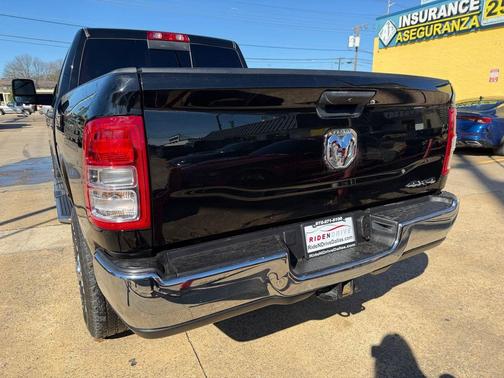 2024 RAM 2500 Tradesman Crew Cab 4x4 6'4' Box