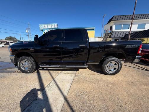 2024 RAM 2500 Tradesman Crew Cab 4x4 6'4' Box