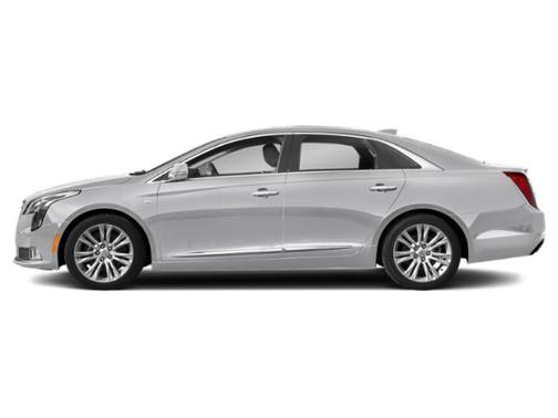 Radiant Silver Metallic 2019 Cadillac XTS Luxury