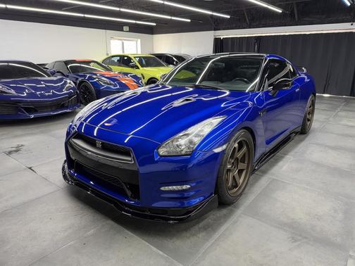 2012 Nissan GT-R Premium