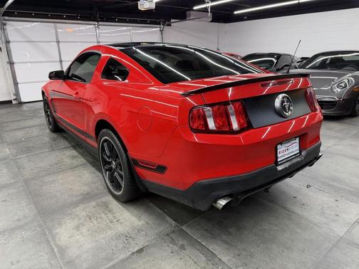 2012 Ford Mustang Boss 302