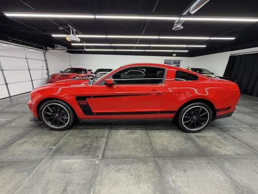 2012 Ford Mustang Boss 302