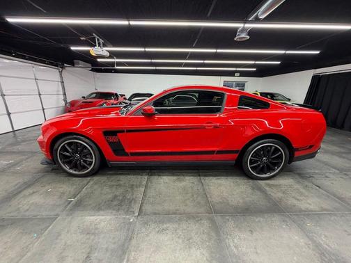 2012 Ford Mustang Boss 302