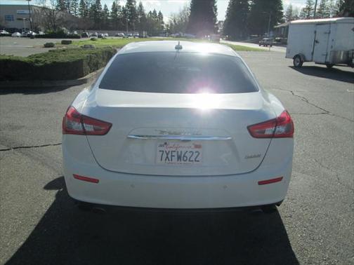 2017 Maserati Ghibli Base