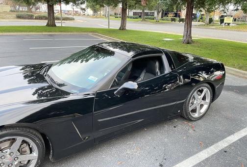 2006 Chevrolet Corvette Base