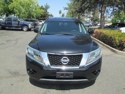 2015 Nissan Pathfinder S