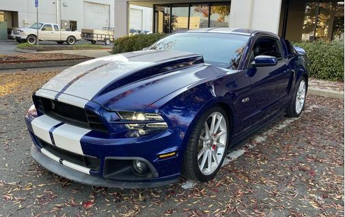2013 Ford Mustang GT Premium