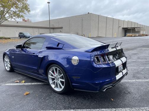 2013 Ford Mustang GT Premium