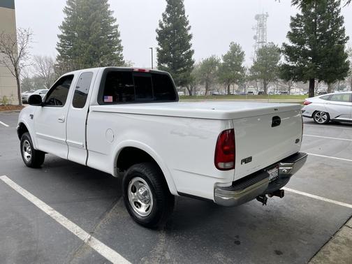 2000 Ford F-150 XL