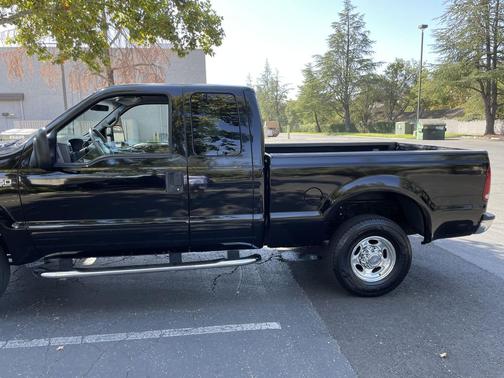 2001 Ford F-250 F250 6.75 FT BED 4WD 6.8 V10