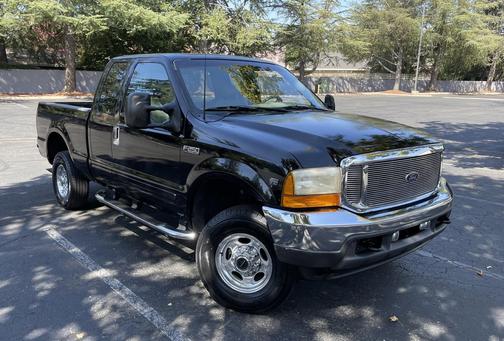 2001 Ford F-250 F250 6.75 FT BED 4WD 6.8 V10