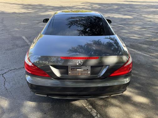 2013 Mercedes-Benz SL-Class 2dr Roadster SL 550