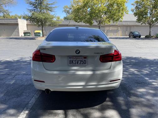 2017 BMW 320 i