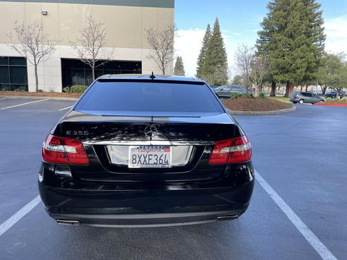 2011 Mercedes-Benz E-Class 4dr Sdn E 350 Luxury RWD