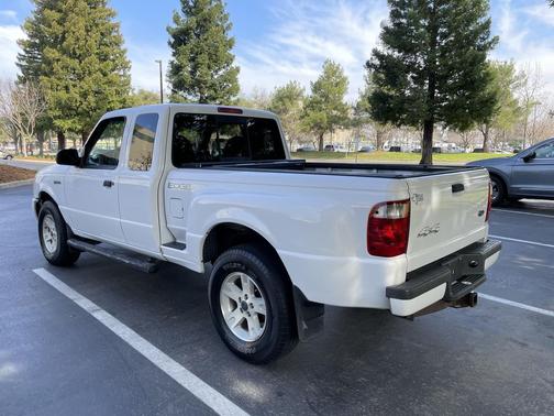 2002 Ford Ranger XLT SuperCab