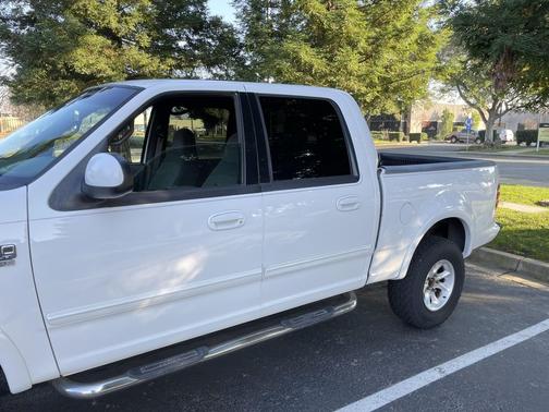 2001 Ford F-150 XLT