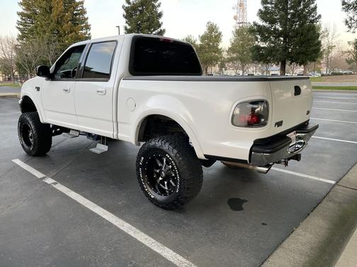 2001 Ford F-150 XLT