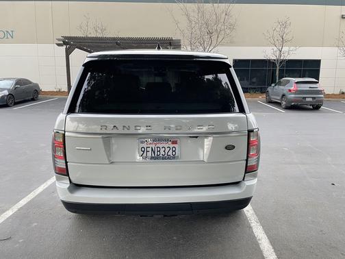 2017 Land Rover Range Rover 5.0L Supercharged Autobiography