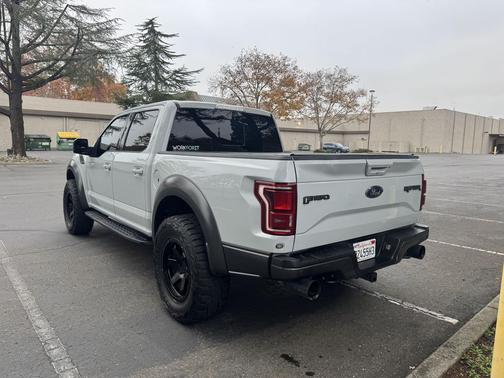 2017 Ford F-150 Raptor