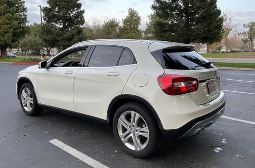 2015 Mercedes-Benz GLA-Class 4MATIC