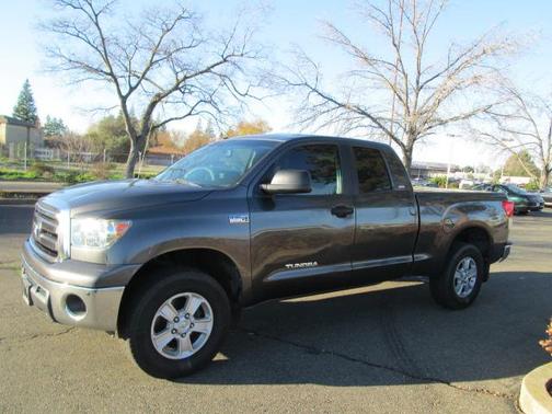 2011 Toyota Tundra Grade