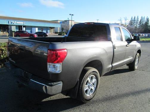 2011 Toyota Tundra Grade