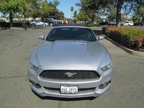 2015 Ford Mustang EcoBoost Premium