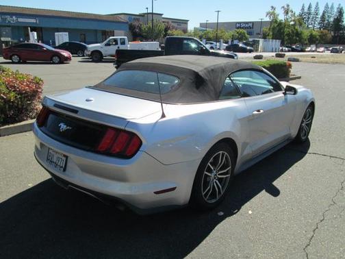 2015 Ford Mustang EcoBoost Premium
