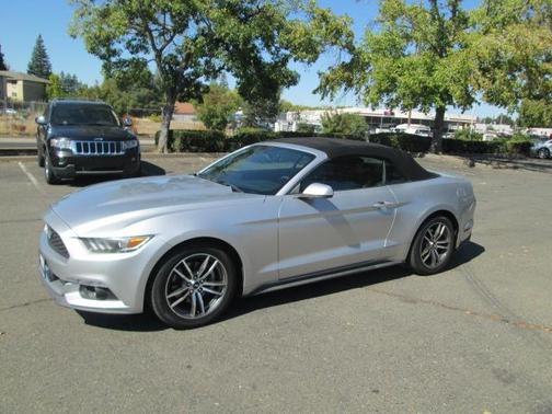 2015 Ford Mustang EcoBoost Premium