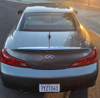 2011 INFINITI G37 Base