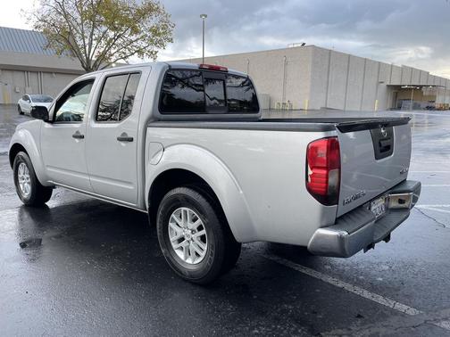 2016 Nissan Frontier S