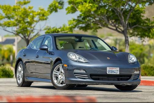 2011 Porsche Panamera 4S