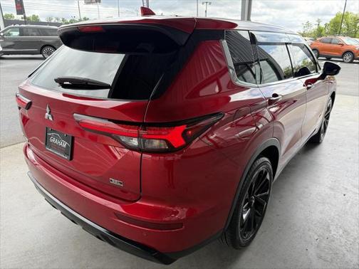 2023 Mitsubishi Outlander SEL Black Edition S-AWC