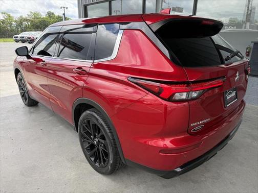 2023 Mitsubishi Outlander SEL Black Edition S-AWC
