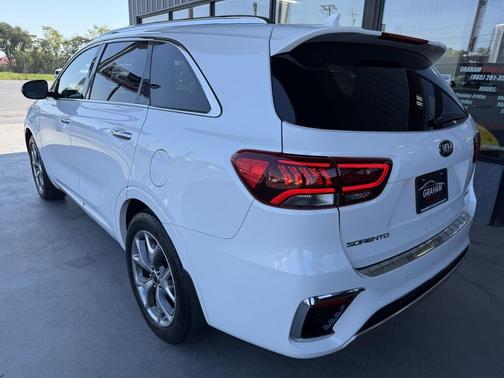 2019 Kia Sorento SX