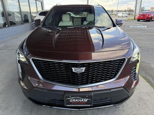 2023 Cadillac XT4 Sport